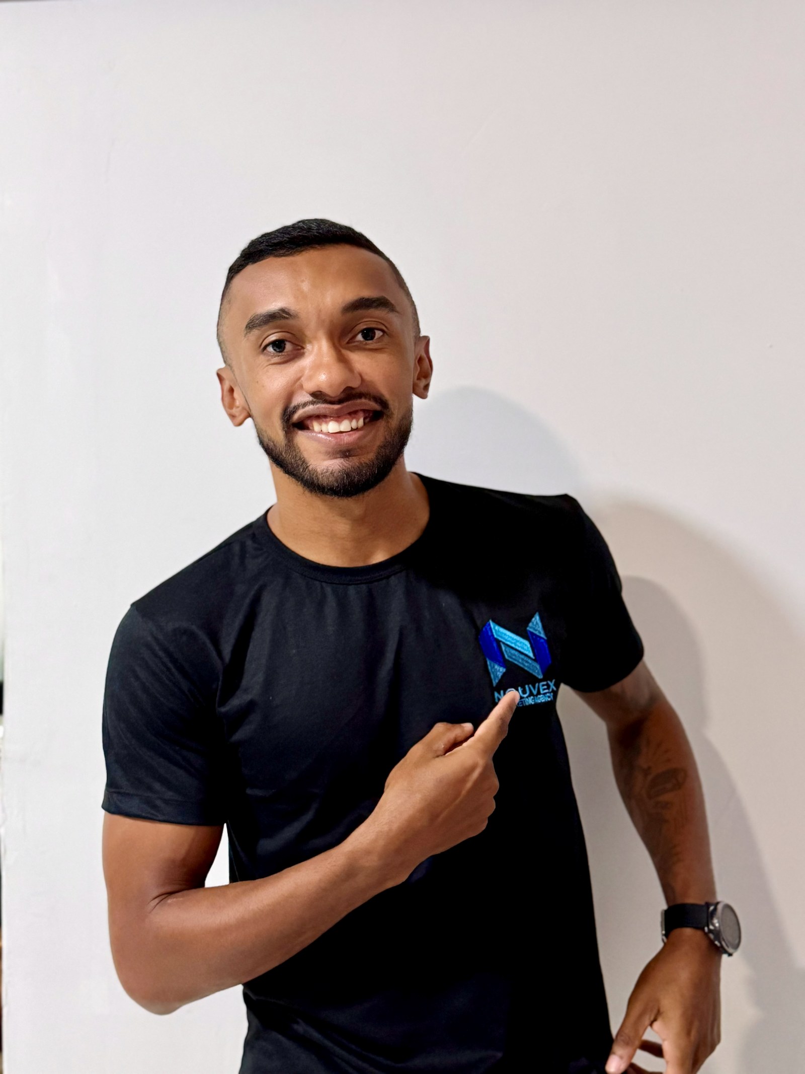 Rodrigo Brito — Nouvex